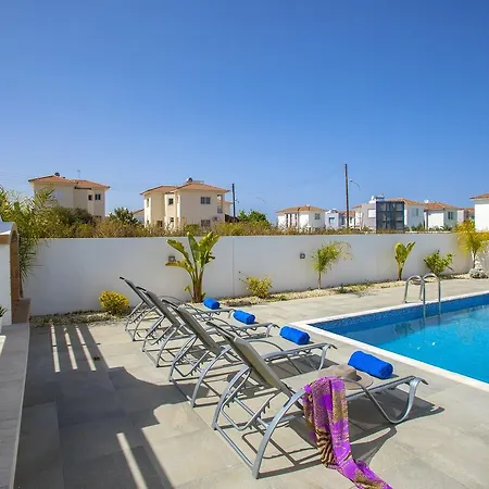 Levanda 31 * Protaras