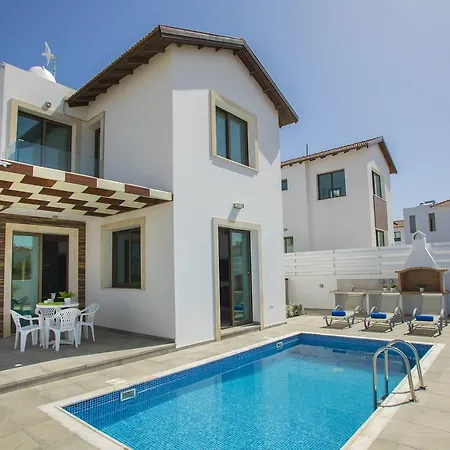 Villa Levanda 31 *
